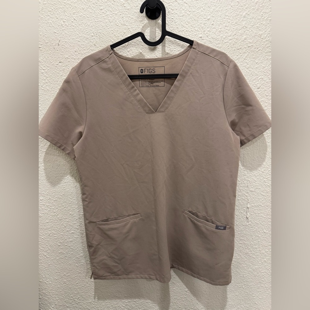 Figs Scrub Top